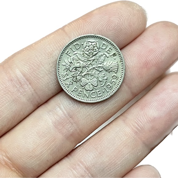 🎈$5 add on - 1959 SIX PENCE - Elizabeth II - Picture 1 of 6